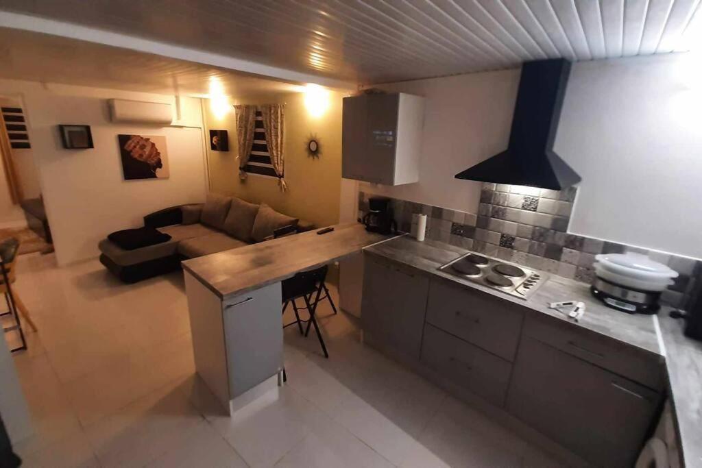 Sunshine Appartement 1 Chambre Фор дьо Франс Екстериор снимка